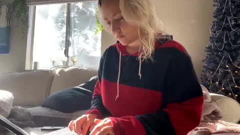 Snapshot of goddessmayvn chatting on 12.19.24 GoddessMayvn online show from 12.19.24