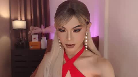 Snapshot of goddessmichaella chatting on 01.11.25 Michaella online show from 01.11.25