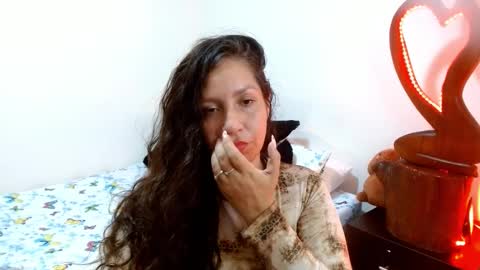  Naih Reyes online show from 12.27.24