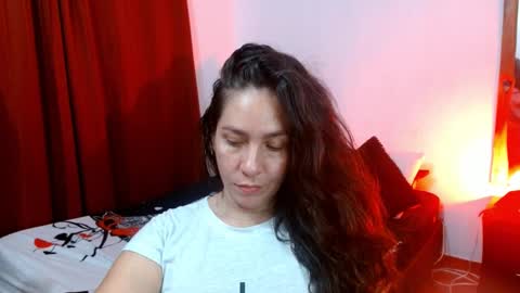  Naih Reyes online show from 01.28.25