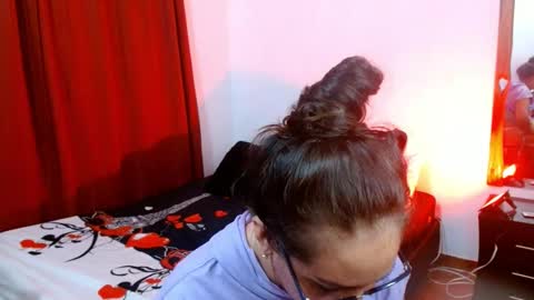  Naih Reyes online show from 02.19.25