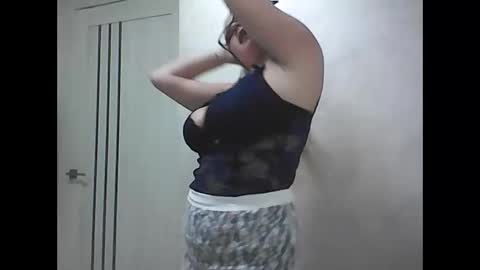 Snapshot of goddesstenderness chatting on 11.20.25 GoddessTenderness online show from 11.20.25