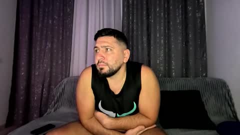 gold_alpha_boy online show from 10.15.25