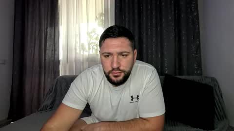 gold_alpha_boy online show from 11.28.25