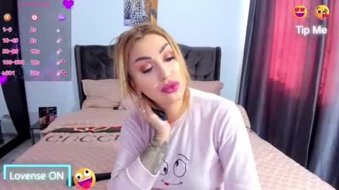 Nicole.. online show from 02.22.26