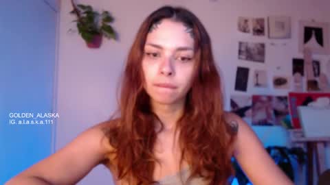 Snapshot of golden_alaska chatting on 10.19.25 Alaska online show from 10.19.25