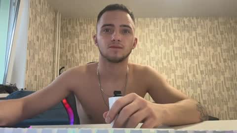 Golden boyyy21 online show from 02.01.25