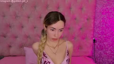 golden girl   online show from 02.25.26