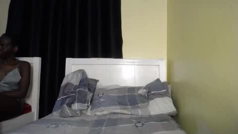 golden_melanin5 online show from 02.12.26