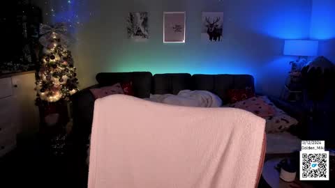 Shy in the streets but a freak in the sheets online show from 12.13.24