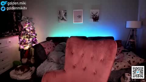 Shy in the streets but a freak in the sheets online show from 12.29.24