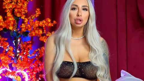 GoldenAmberX online show from 02.28.25