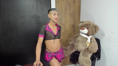 Snapshot of goldenangels1 chatting on 10.13.25 goldenangels1 online show from 10.13.25