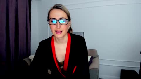 Olivia online show from 01.21.25