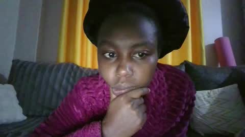 Snapshot of goldiecandy chatting on 02.09.26 goldiecandy online show from 02.09.26