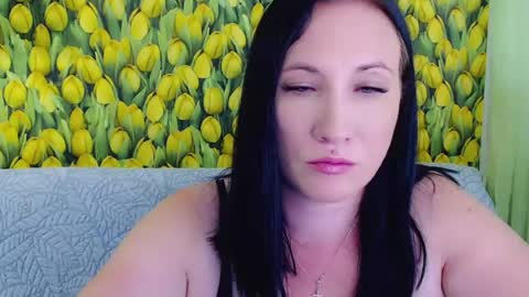 Snapshot of goldmoonn chatting on 07.20.26 goldmoonn online show from 07.20.26