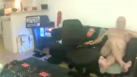 goldyguy011 online show from 07.08.26