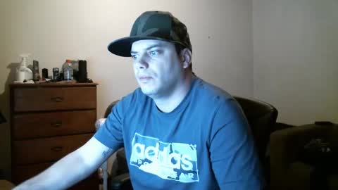 Snapshot of goleafzgo chatting on 03.07.25 goleafzgo online show from 03.07.25