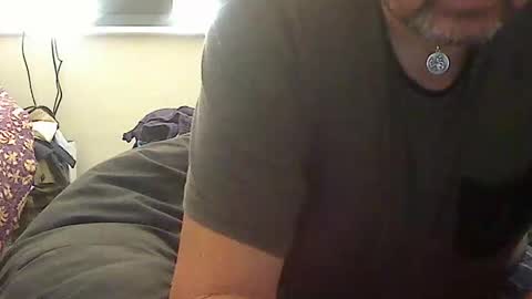 Snapshot of gomezzandthing chatting on 09.21.25 Gomez Addams online show from 09.21.25