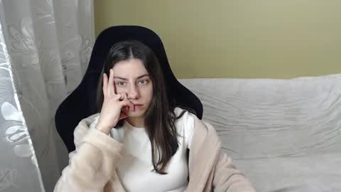 Elizabeth Effie online show from 03.13.26