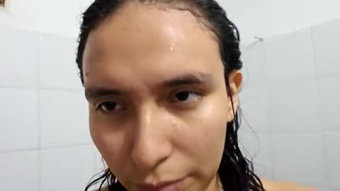 Snapshot of good_girl4_u1 chatting on 02.14.26 salome online show from 02.14.26