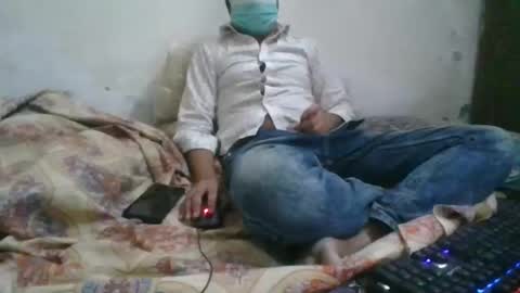 Snapshot of goodfucker3252 chatting on 12.10.24 Arab Pronstar online show from 12.10.24