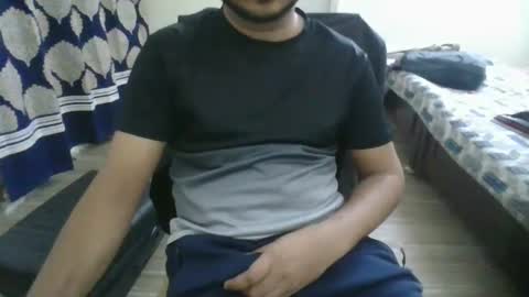 Snapshot of goodfucker3252 chatting on 12.17.24 Arab Pronstar online show from 12.17.24