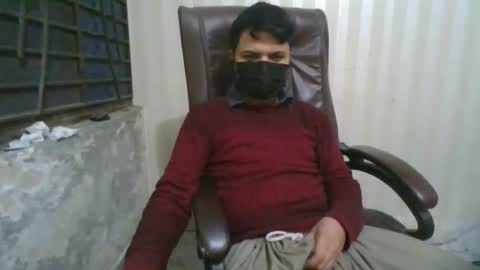 Snapshot of goodfucker3252 chatting on 01.21.25 Arab Pronstar online show from 01.21.25