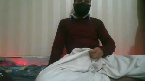 Snapshot of goodfucker3252 chatting on 01.28.25 Arab Pronstar online show from 01.28.25