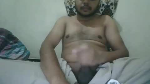 Snapshot of goodfucker3252 chatting on 10.31.25 Arab Pronstar online show from 10.31.25