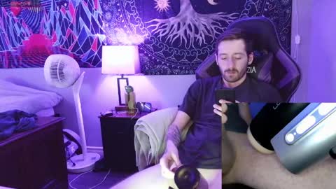 Snapshot of goodgirlsdaddy420420 chatting on 04.07.26 Morgan online show from 04.07.26