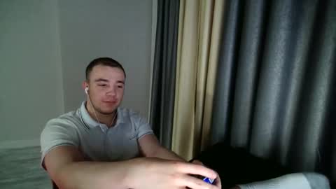 Snapshot of goodmasterpum chatting on 05.10.26 Pum online show from 05.10.26
