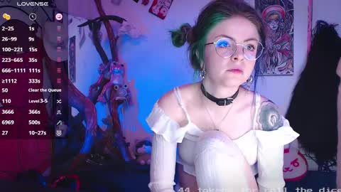 Snapshot of gor3bit chatting on 12.05.24 Giggle Monster online show from 12.05.24