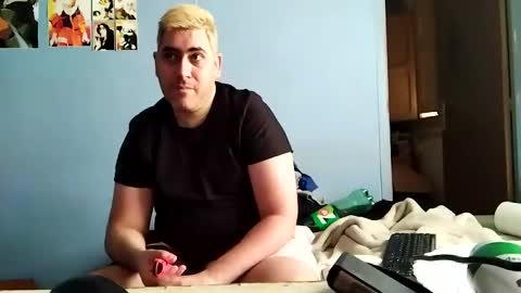 Snapshot of gorak32 chatting on 02.19.25 GoraK online show from 02.19.25