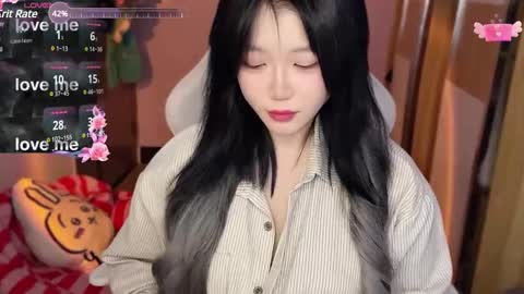 Snapshot of gorgeous_girl33 chatting on 12.20.24 gorgeous girl33 online show from 12.20.24