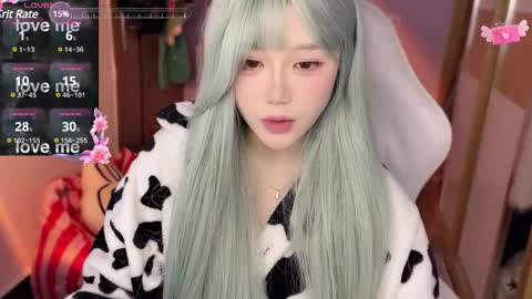 Snapshot of gorgeous_girl33 chatting on 01.02.25 gorgeous girl33 online show from 01.02.25