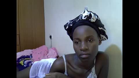 gorgeous_maya1 online show from 10.28.25