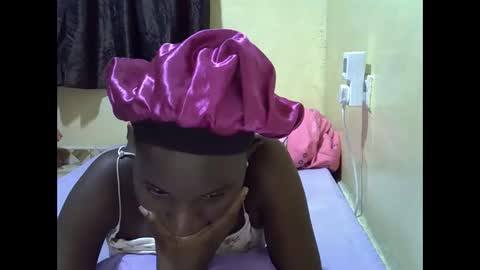 gorgeous_maya1 online show from 05.12.26