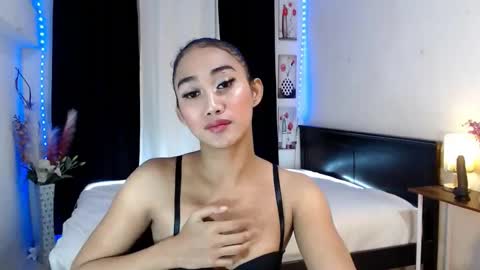 gorgeous_nicole online show from 02.12.25