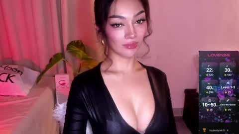 Miss Nia online show from 05.29.26