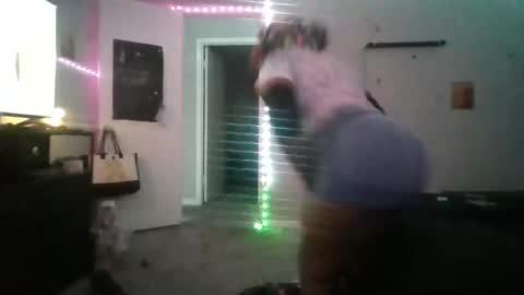 Sue Goddess online show from 04.19.26