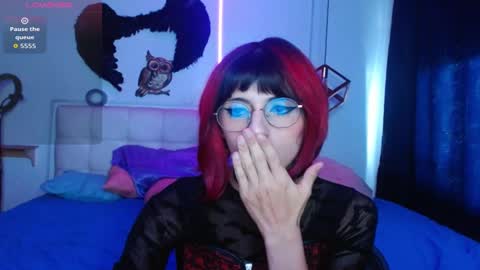 goth_minerva online show from 09.25.25