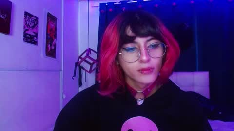 goth_minerva online show from 11.04.25