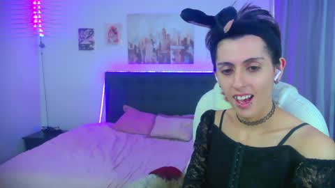 goth_minerva online show from 04.14.26