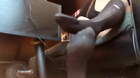 Snapshot of gothicfeetfantasies chatting on 02.24.25 Mistress Mommy Godess online show from 02.24.25