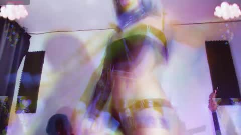        online show from 10.02.25