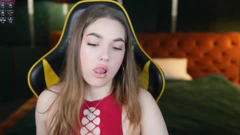 Snapshot of grace054 chatting on 02.27.26 Grace online show from 02.27.26