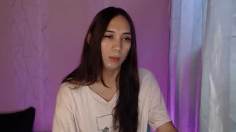 HoneyGrace online show from 11.17.25