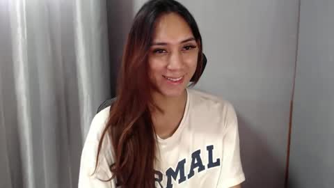 Snapshot of grace_for_youuu chatting on 04.30.26 HoneyGrace online show from 04.30.26