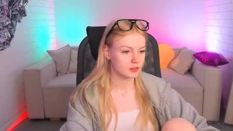 Grace Glamour online show from 02.10.25